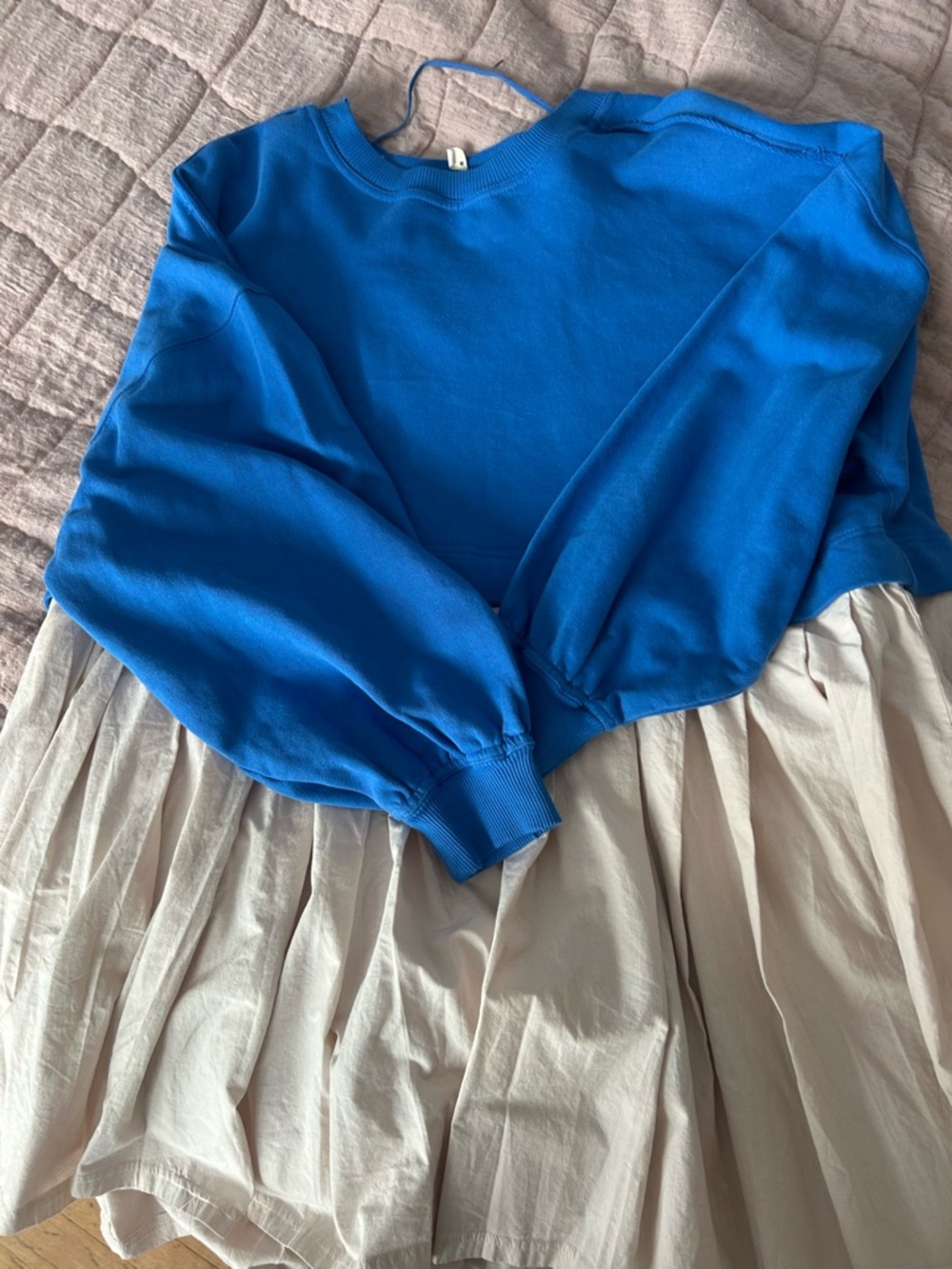 Free People Blue Cropped Sweatshirt Dress with cream Skirt Panel - Picture 5 of 5